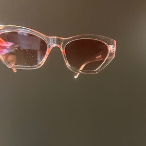 New never worn no flaws Chic Transparent Pink Sunglasses